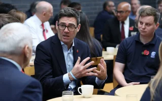 Andy Burnham Bantah Bungkam Menteri Terkait Rencana Hubungan UE