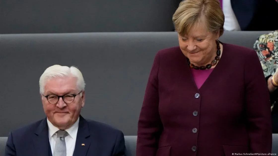 Merkel Dorong Presiden Perempuan Pertama untuk Jerman