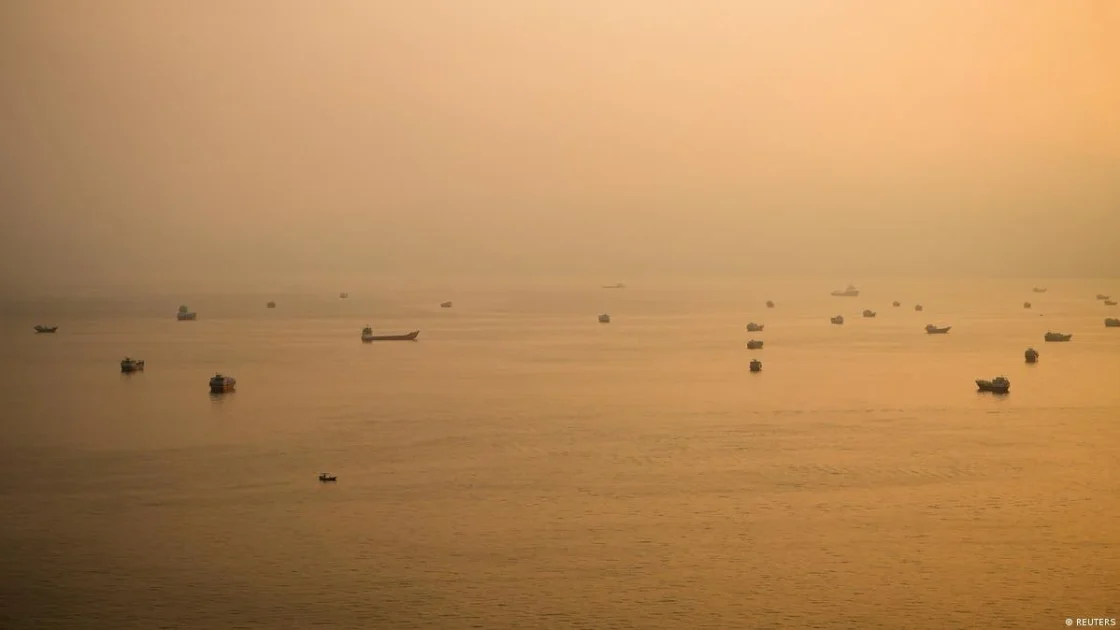 Kapal Dilaporkan Terbakar di Lepas Pantai Oman
