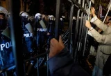 Aksi Protes di Polandia Usai Pemecatan Ketua Mahkamah Konstitusi