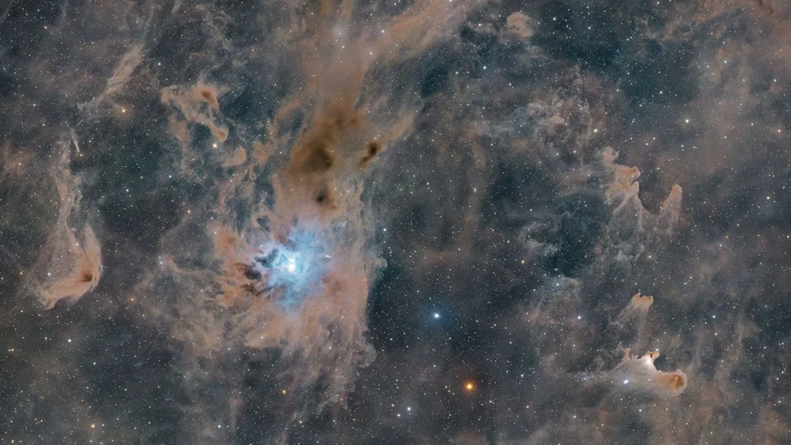 Potret Nebula Hantu Menghiasi Angkasa Konstelasi Cepheus