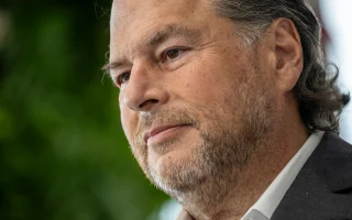 Salesforce Akuisisi Startup AI Pertahanan Rune US$375 Juta