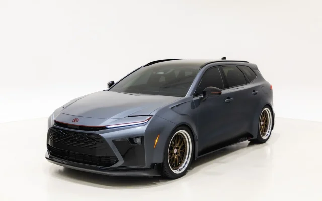 Toyota Crown Signia GT-S Meluncur di SEMA 2026