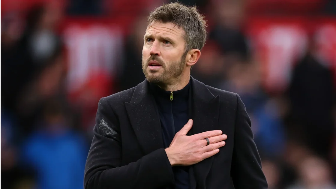Carrick Tetap Latih MU Lawan Chelsea di Tengah Krisis Tim