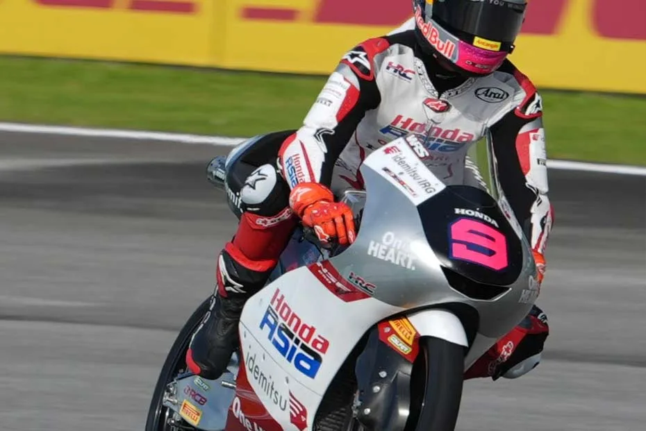 Veda Pratama Amankan Posisi ke-8 Kualifikasi Moto3 Sepang