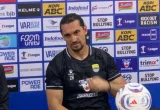Persib Tanpa Pelatih Kepala Saat Hadapi Isen Mulang